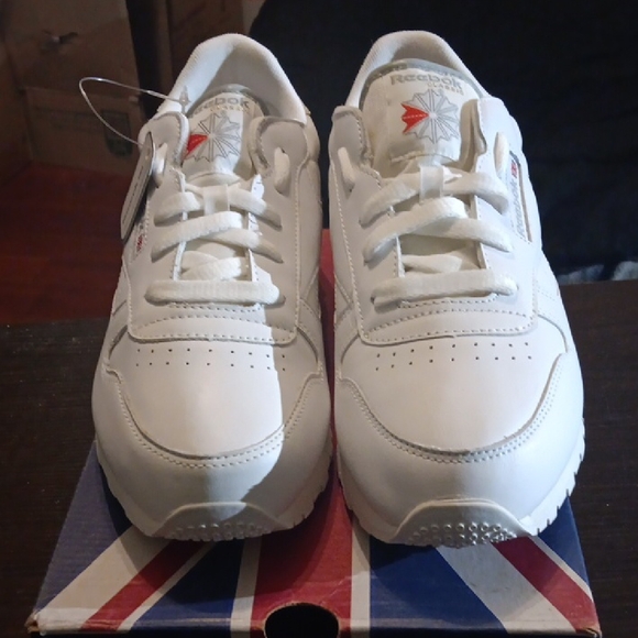 Reebok Classic Rare From 90s/2000s Mens 6 Womens 7.5 NWT & BOX - Picture 3 of 10